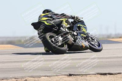 media/Oct-04-2025-CVMA (Sat) [[408bcdd6e4]]/Race 7- Formula 40 MW and LW/